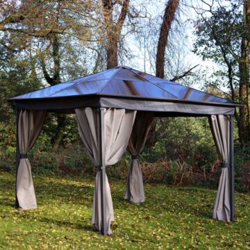 Polycarbonate Roof Gazebo